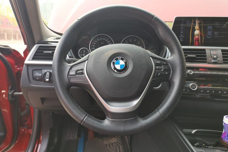 Used BMW 3 Series 2016 320Li Ambition Model Steering Wheel