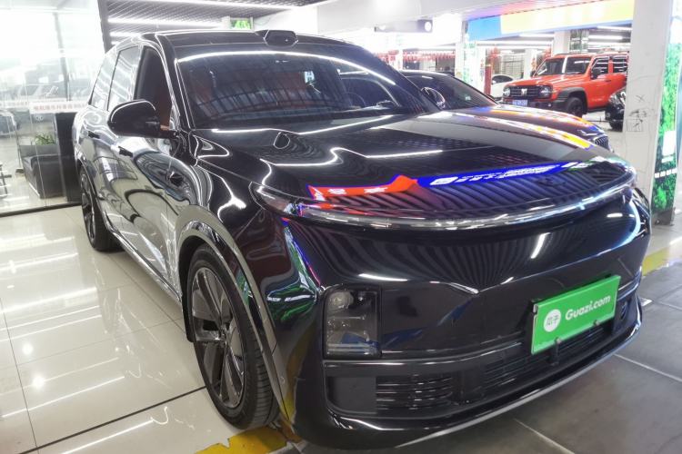 Used Li Auto L8 2024 Ultra Model
