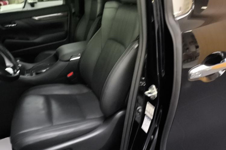 Used Toyota Vellfire 2021 Crown Dual-Engine 2.5L HV Prestige Edition