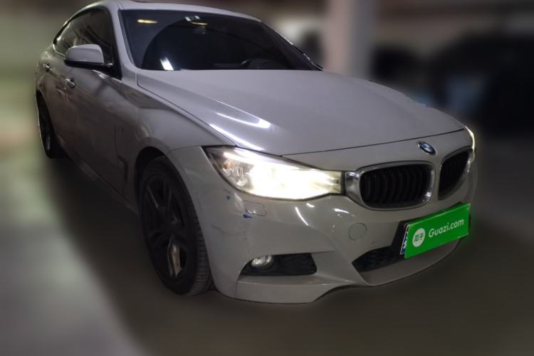 Used BMW 3 Series GT 2016 320i Design Package Edition Front Right 45 Deg