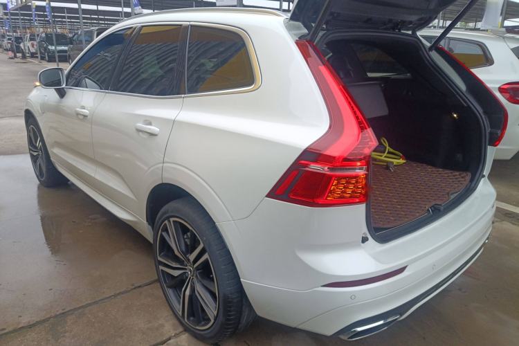 Used Volvo XC60 New Energy 2019 T8 E-Drive Hybrid Prestige Luxury Version China V Standard