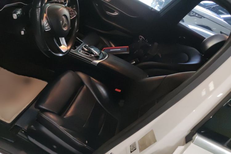 Used Mercedes-Benz C-Class 2015 C 200 station wagon
