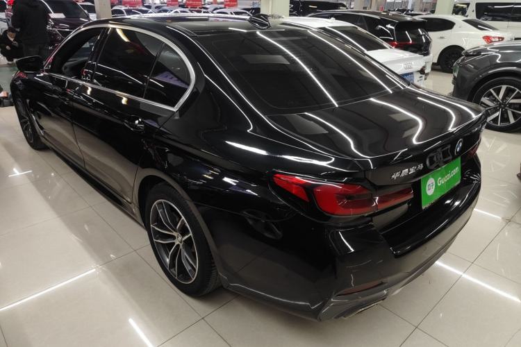 Used BMW 5 Series 2021 525Li M Sport Package Exterior 2