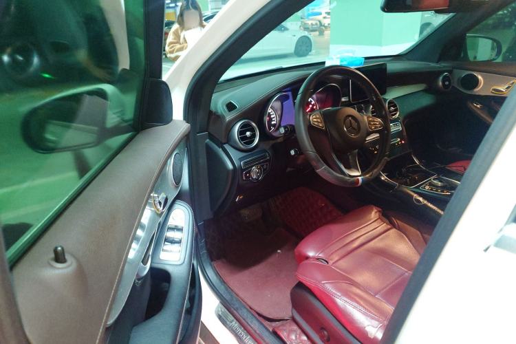 Used Mercedes-Benz GLC 2018 Facelift GLC 200 4MATIC
