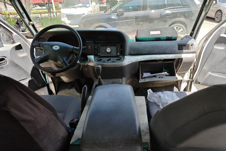 Used Jinbei Hiace 2014 2.0L Fifth-Generation Xiangyun Comfort Type 1 4G20C
