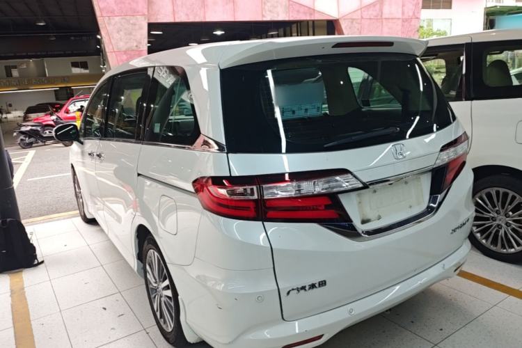 Used Honda Odyssey 2018 2.4L Luxury Edition
