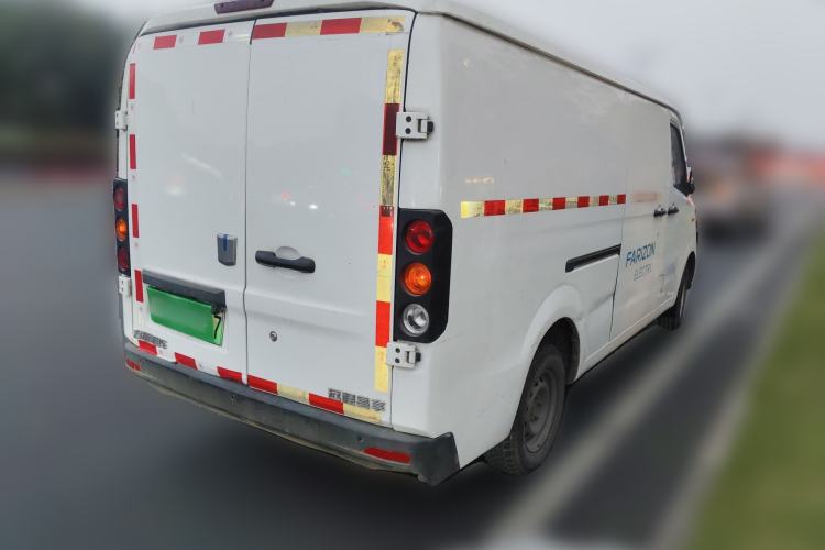 Used Farizon Xingxiang V 2022 Star Enjoy V6E Long Wheelbase Guoxuan 38.7 kWh Rear Right 45 Deg