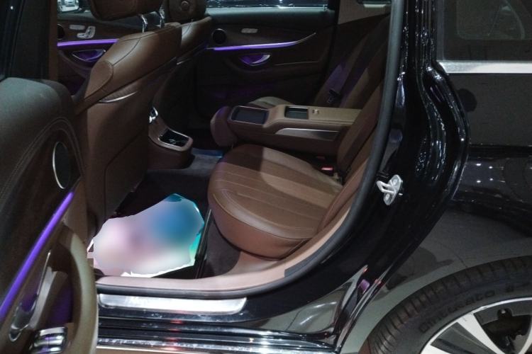 Used Mercedes-Benz E-Class New Energy 2022 Restyled E 350 e L Plug-in Hybrid Sedan
