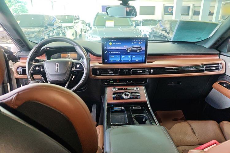 Used Lincoln Aviator 2021 3.0T V6 All-Wheel-Drive Executive Edition