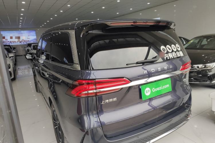 Used Roewe iMAX8 2022 400TGI Prestige Edition
