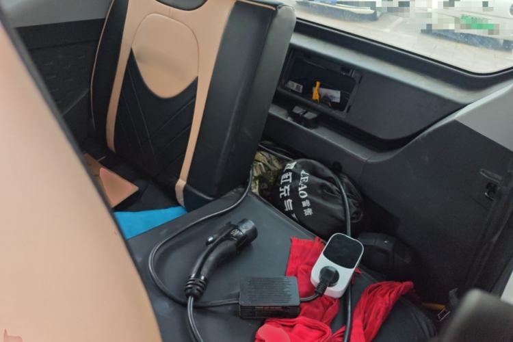 Used Chery QQ Ice Cream 2024 170km Milkshake Left Rear Seat