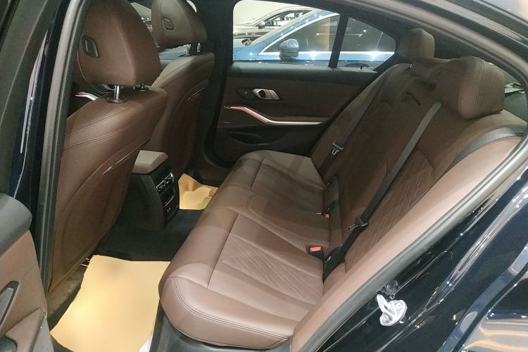 Used BMW 3 Series 2024 325i M Sport Night Edition Package
