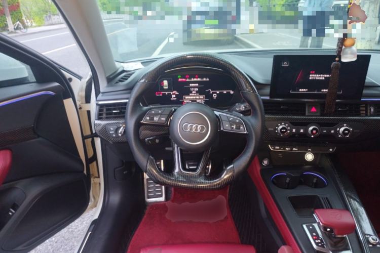 Used Audi A4L 2020 40 TFSI Fashion Dynamic Model Steering Wheel