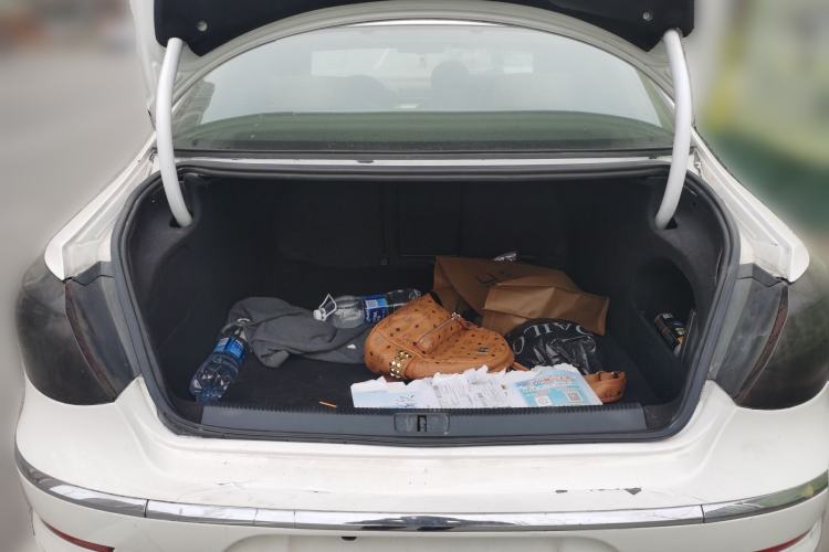 Used Volkswagen FAW-Volkswagen CC 2010 2.0 TSI Luxury Model Trunk