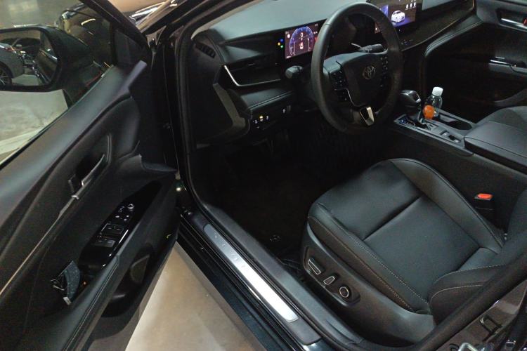 Used Toyota Camry 2026 Model 2.0GVP Luxury Edition