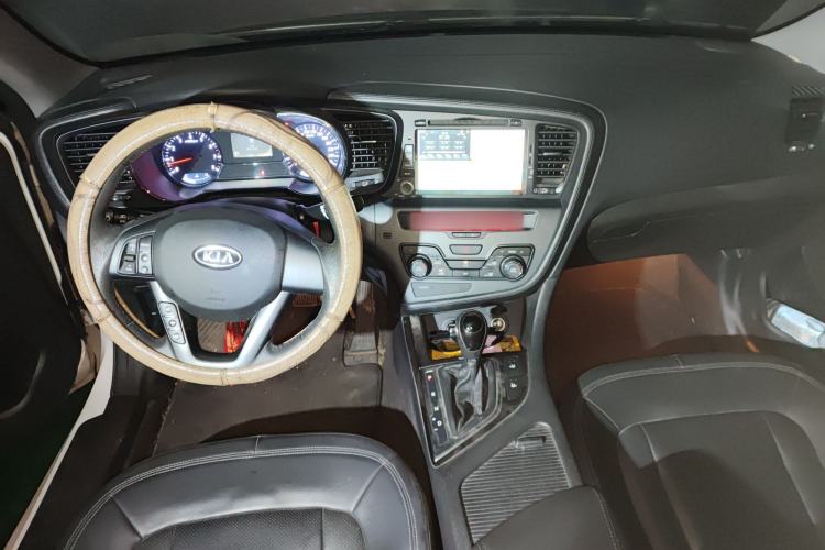 Used Kia K5 2011 2.0L Automatic GLS
