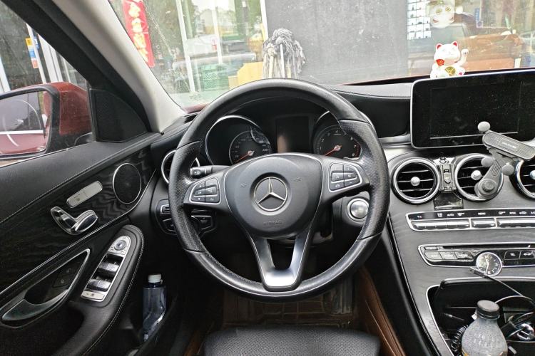 Used Mercedes-Benz C-Class 2017 Facelift C 200 L Sport Edition Steering Wheel