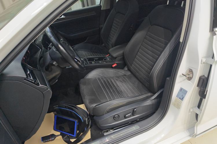 Used Volkswagen Magotan 2020 330TSI DSG Luxury Edition
