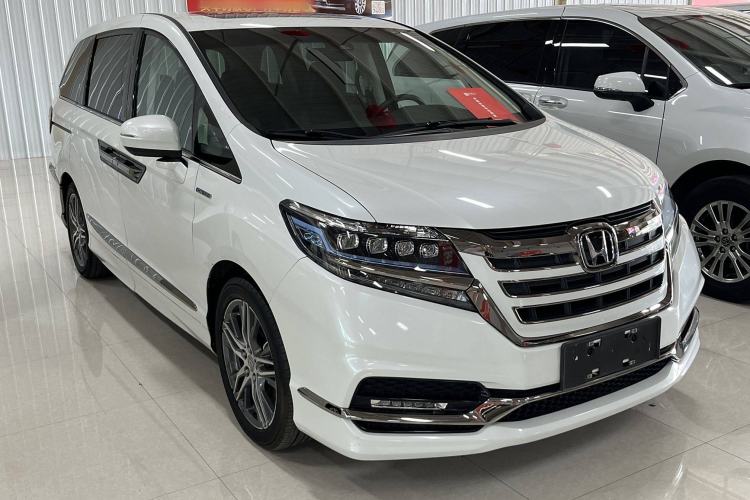 Used Honda Elysion 2019 2.0L Hybrid Supreme Edition
