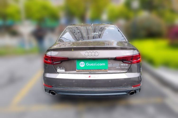 Used Audi A4L 2018 30th Anniversary Edition 40 TFSI Fashion Model
