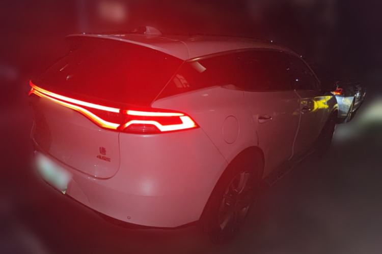 Used BYD Tang New Energy 2018 DM 2.0T All-Wheel Drive Smart Connectivity Luxury Model 7 Seats China V Emission Standard