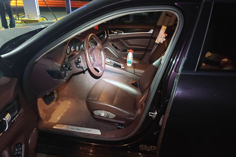 Used Porsche Panamera 2010 Panamera 4 3.6L
