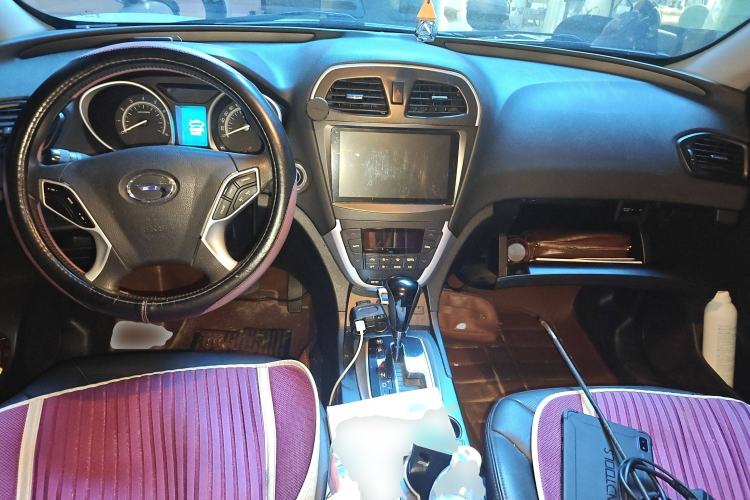 Used GAC Trumpchi GS5 2014 2.0L Automatic Two-Wheel Drive Anniversary Value Edition