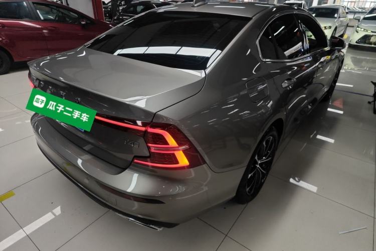 Used Volvo S60 2020 T4 Zhiyi Luxury Edition