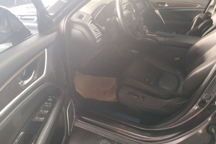 Used Honda Avancier 2017 240TURBO Two-Wheel Drive Premium Edition
