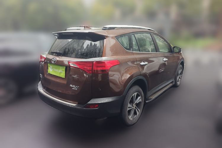 Used Toyota RAV4 2015 2.0L CVT Four-Wheel Drive New Edition