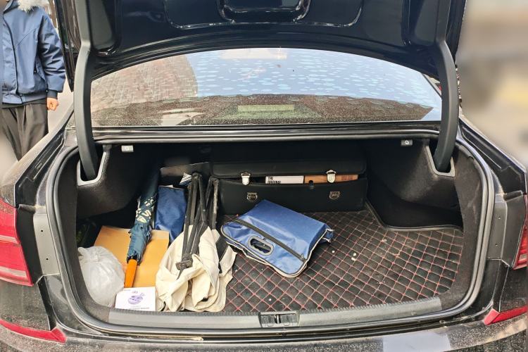 Used Volkswagen Passat 2016 330TSI DSG Luxury Edition Trunk