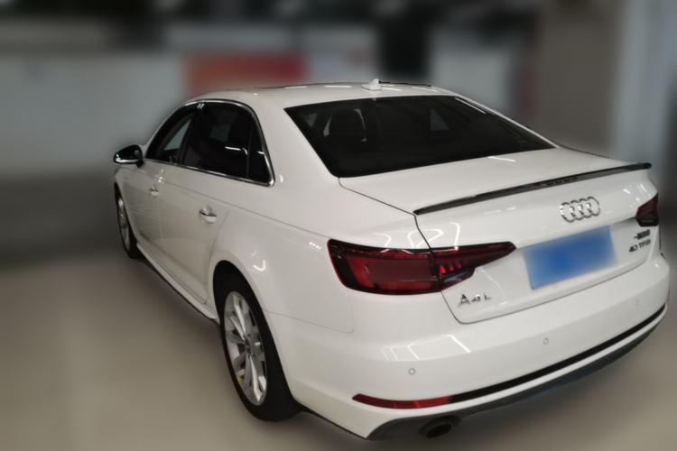 Used Audi A4L 2018 30th Anniversary Edition 40 TFSI Fashion Model