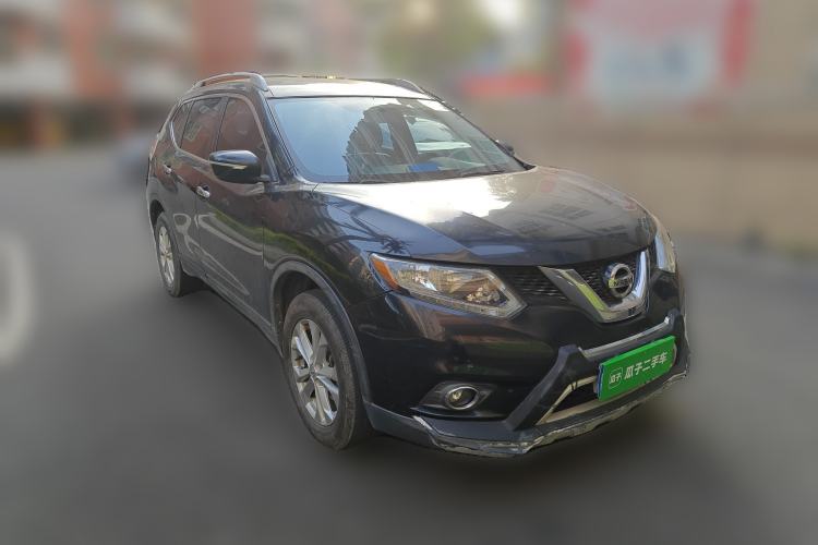 Used Nissan X-Trail 2014 2.5L CVT Leading Edition 4WD

