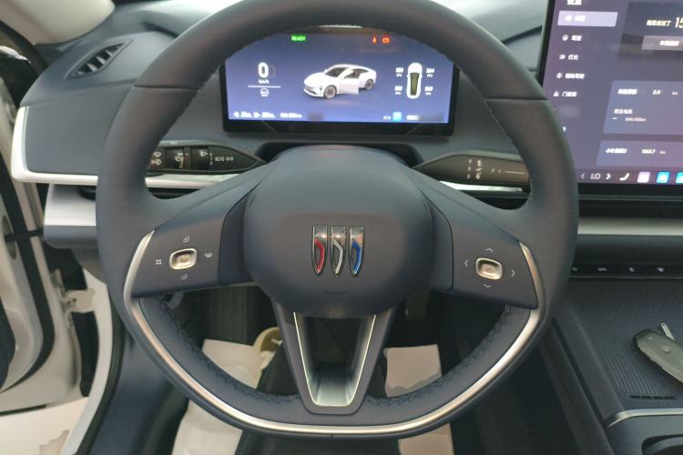 Used Buick L7 2025 Model Prestige Edition