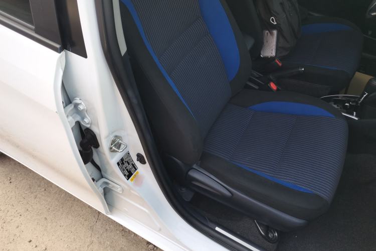 Used Toyota YARiS L Zhi Xuan 2016 Revised Version 1.5G CVT with Dynamic Sunroof