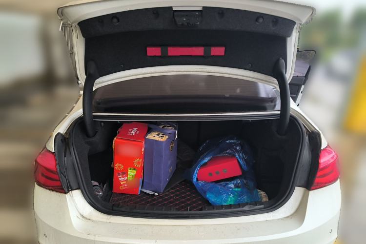 Used BMW 3 Series 2016 316i Fashion Model Trunk