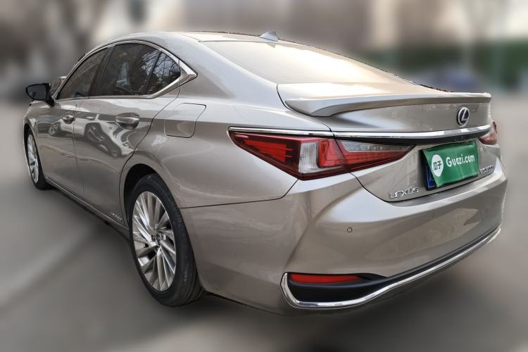 Used Lexus ES 2018 300h Executive Version China V Standard
