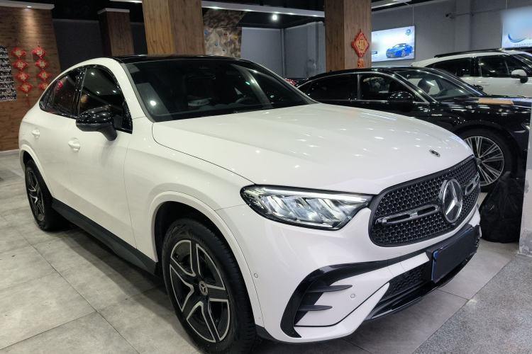 Used Mercedes-Benz GLC Coupe 2024 GLC 260 4MATIC Coupe SUV
