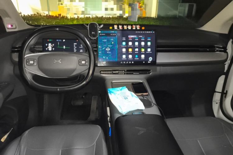 Used XPeng G6 2025 725 Ultra-Long Range Max Flagship Edition
