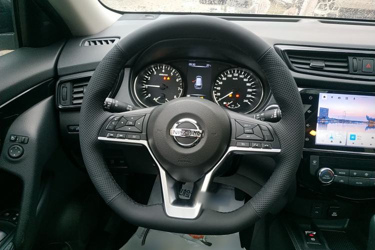 Used Nissan X-Trail 2021 2.0L CVT 2WD XL Premium Commemorative Edition Steering Wheel