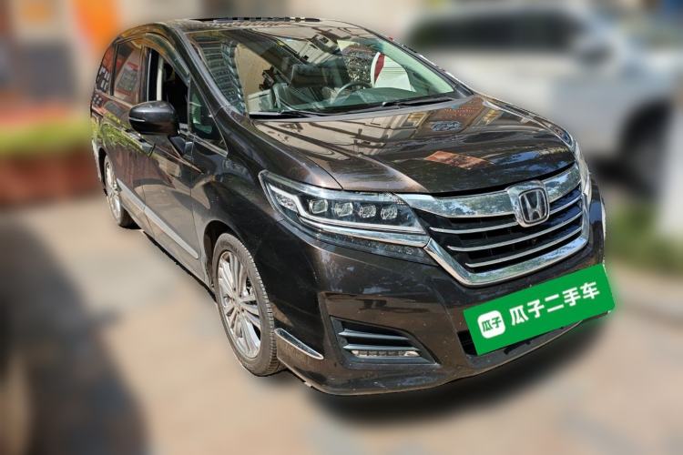 Used Honda Elysion 2016 2.4L Supreme Edition Front Right 45 Deg