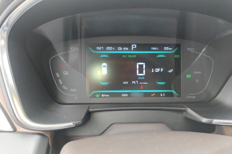 Used Livan Maple 80v L 2024 407 km 6 Seats
