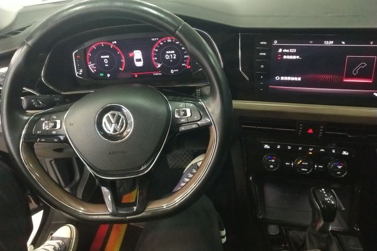 Used Volkswagen Passat 2019 330TSI Prestige Edition China V Standard Center Console