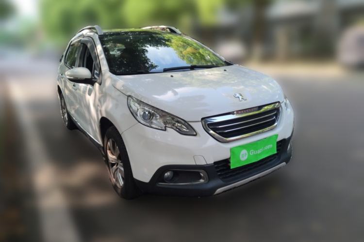 Used Peugeot 2008 2014 1.6L Automatic Fashion Edition Front Right 45 Deg