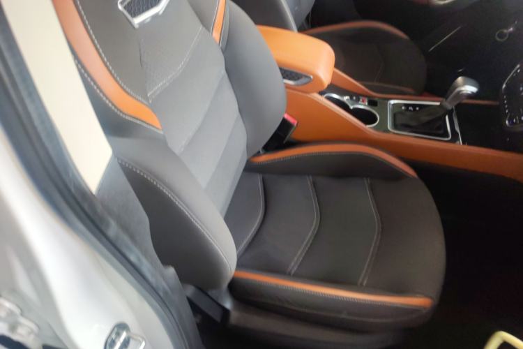 Used Zotye T300 2018 1.5L CVT Luxury Model Right Front Seat