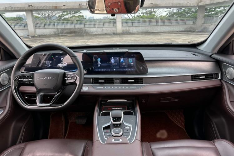 Used Chery Tiggo 8 PRO 2024 Champion Edition 290T Two-Wheel Drive Peak Version 5 Seats Interior 2