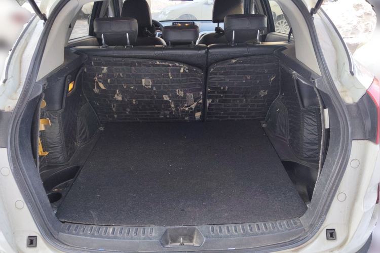 Used Bestune X80 2013 2.0L automatic luxury version