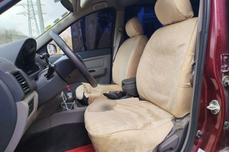 Used BAIC Weiwang M20 2014 1.5L practical type BJ415A Left Front Seat