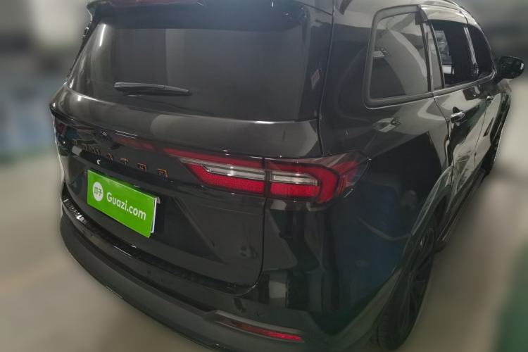 Used Ford Equator 2023 EcoBoost 225 Obsidian Orange Edition Prestige 7-Seater (2/2/3)