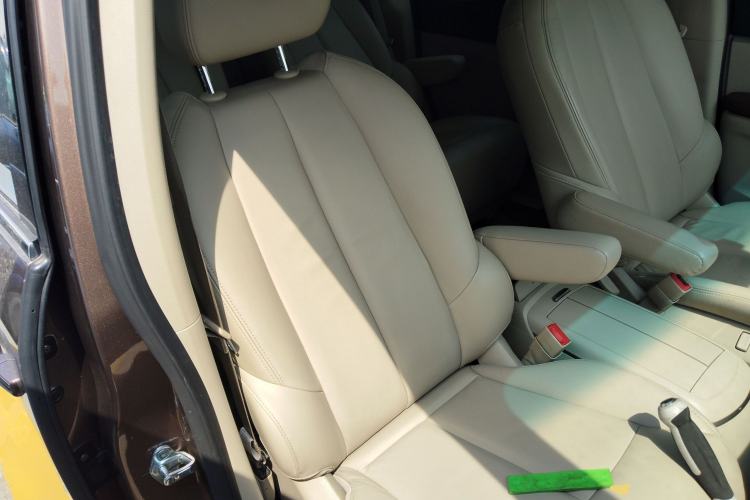 Used Buick GL8 2018 28T Luxury Model China VI Standard
